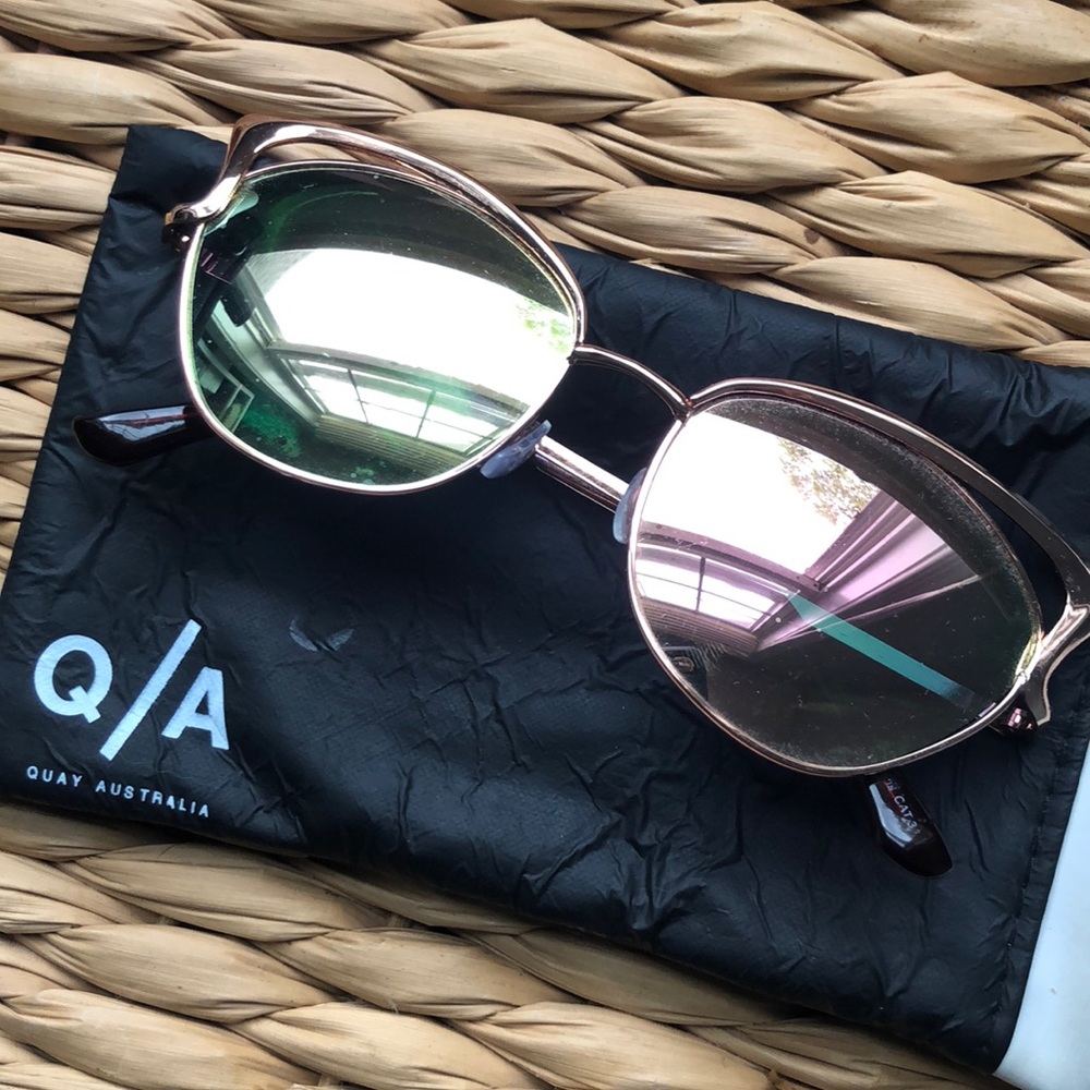 Quay Lana cat eye rose gold
